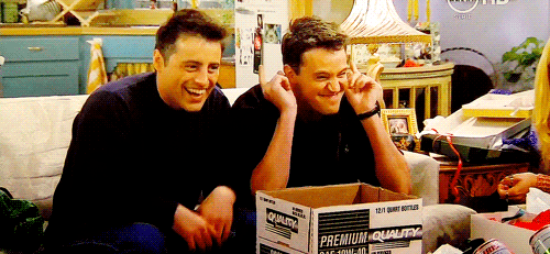 chandler y joey