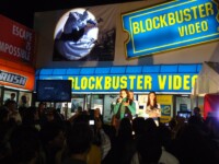 Evento Presentación Batman Arkham City Ciudad de México Batiseñal