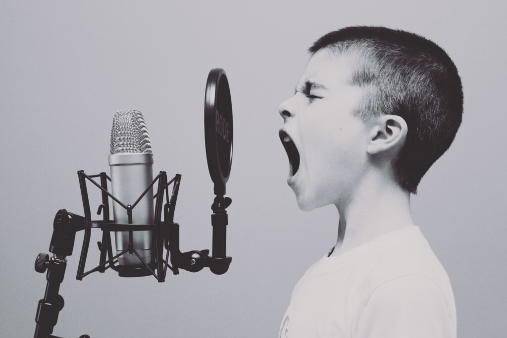 Kid singing